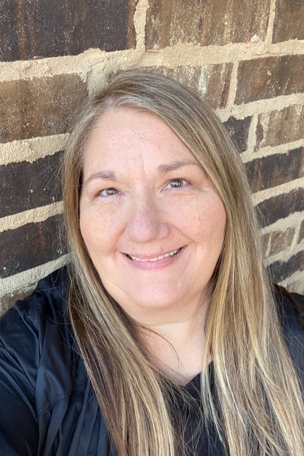 Cruise Brothers Travel Agent Theresa Hensley